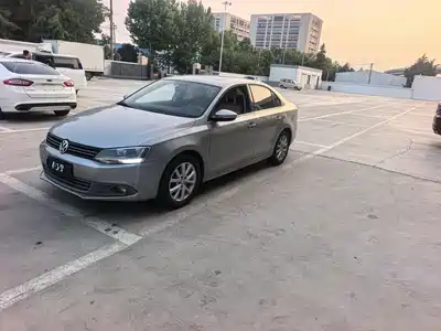 Volkswagen Sagitar 2012