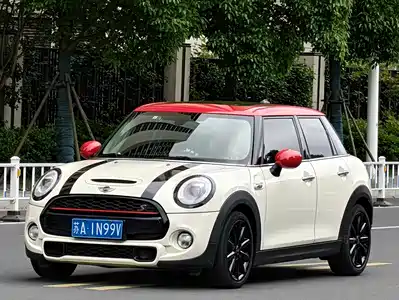 MINI MINI 2016