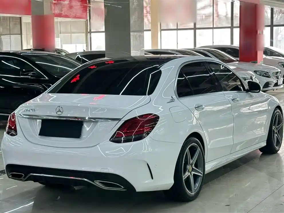 Mercedes-Benz C-Class 2020 — фото 16