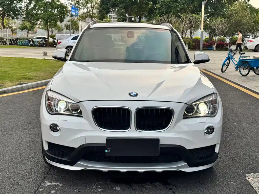 BMW X1 2015 — фото 2