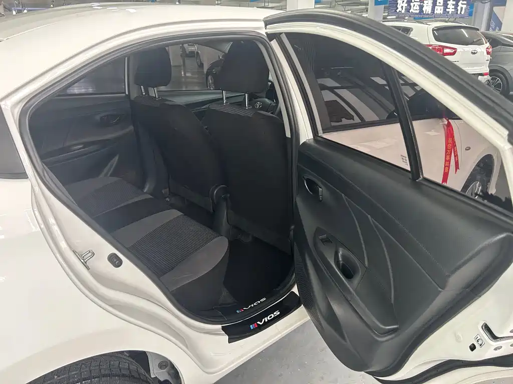 Toyota Vios 2020 — фото 15