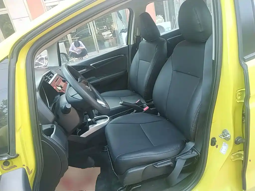 Honda Fit 2015 — фото 15