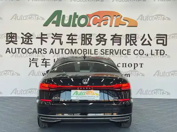 Volkswagen Passat 2023