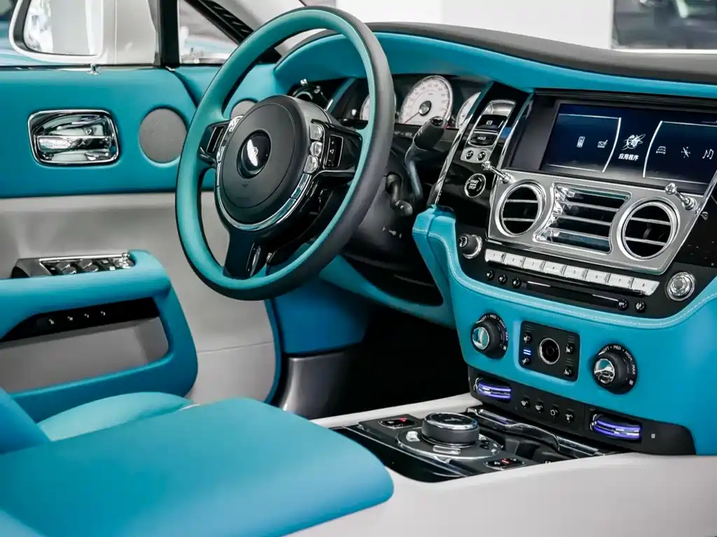 Rolls-Royce Phantom 2021 — фото 13