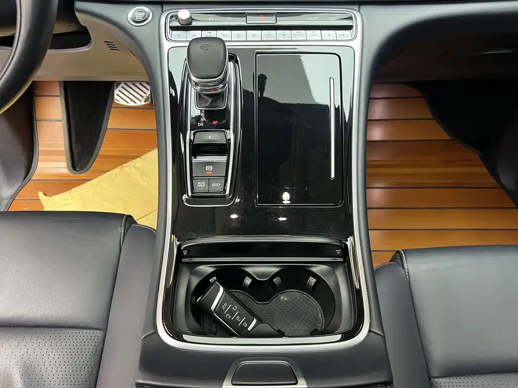 GAC Trumpchi M8 2023 — фото 7