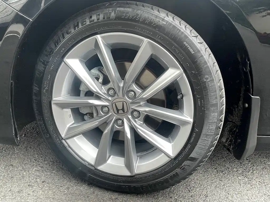 Honda Accord 2022 — фото 18