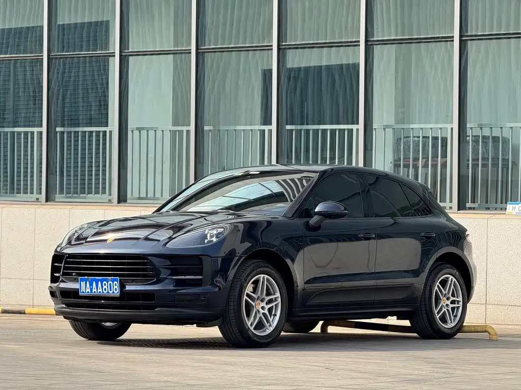 Porsche Macan 2021 — фото 3
