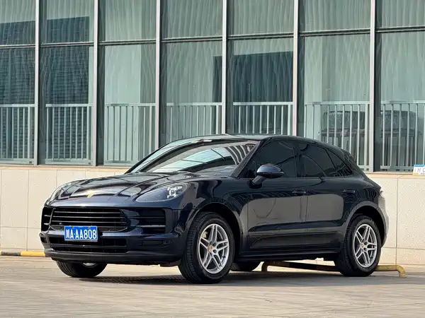 Porsche Macan 2020