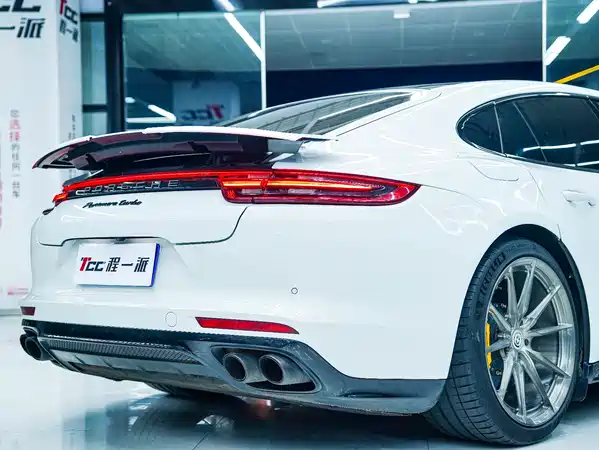 Porsche Panamera 2017
