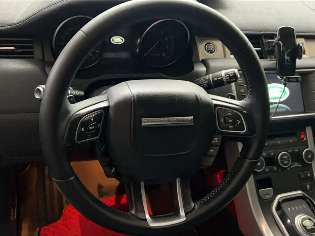 Land Rover Evoque 2014 — фото 18