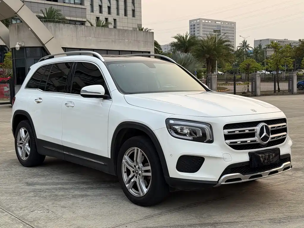Mercedes-Benz GLB 2020 — фото 11