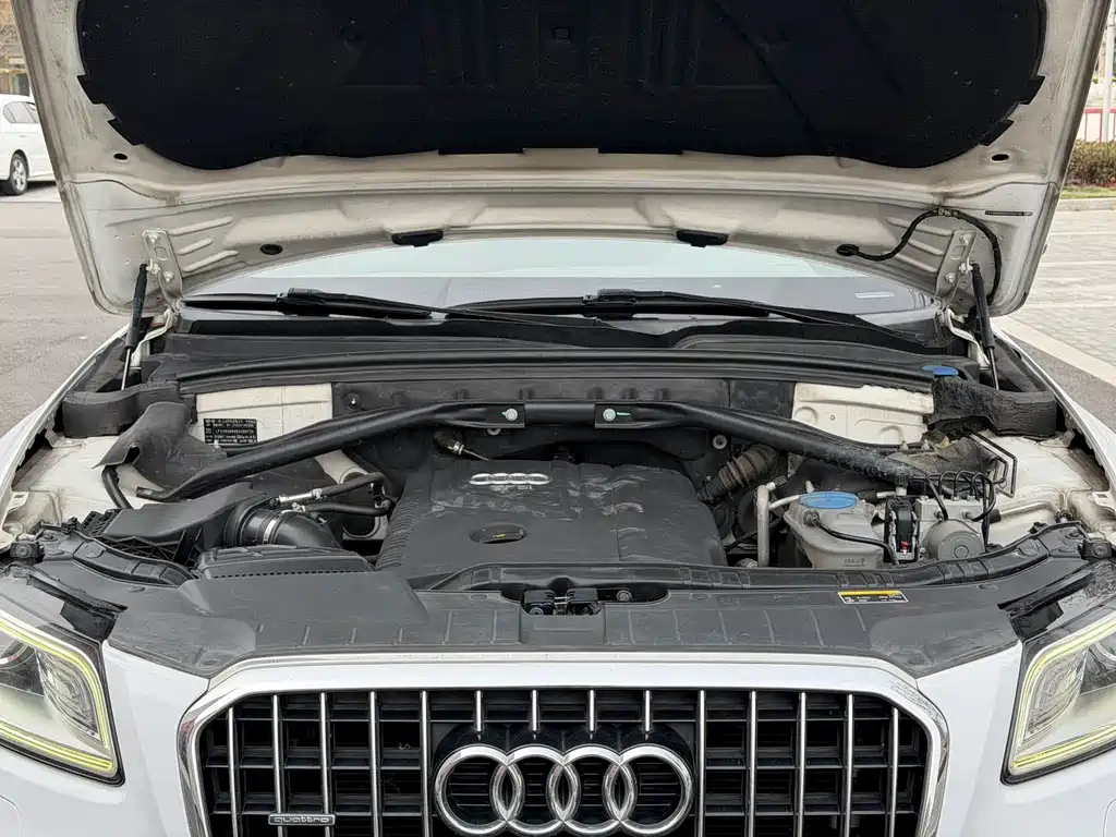 Audi Q5 2014 — фото 14