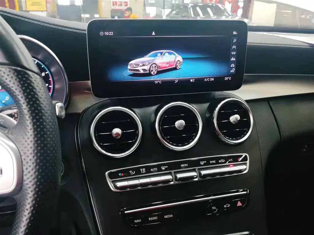 Mercedes-Benz C-Class 2020 — фото 9