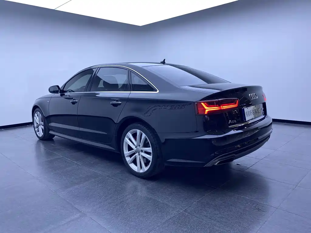 Audi A6L 2018 — фото 4