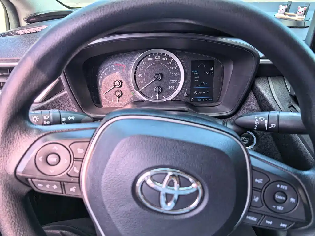Toyota Corolla 2021 — фото 14
