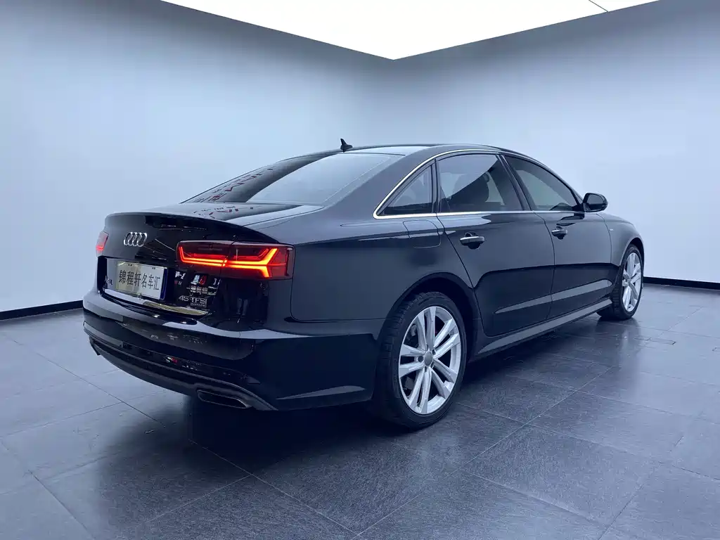 Audi A6L 2018 — фото 2