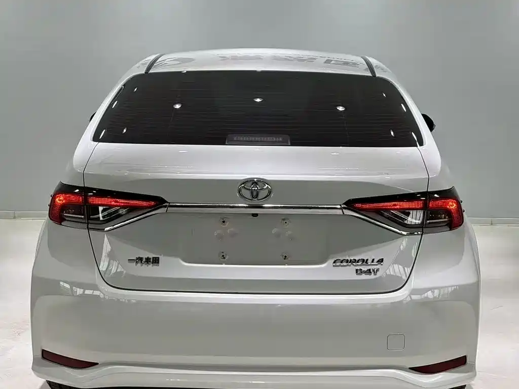 Toyota Corolla 2021 — фото 5
