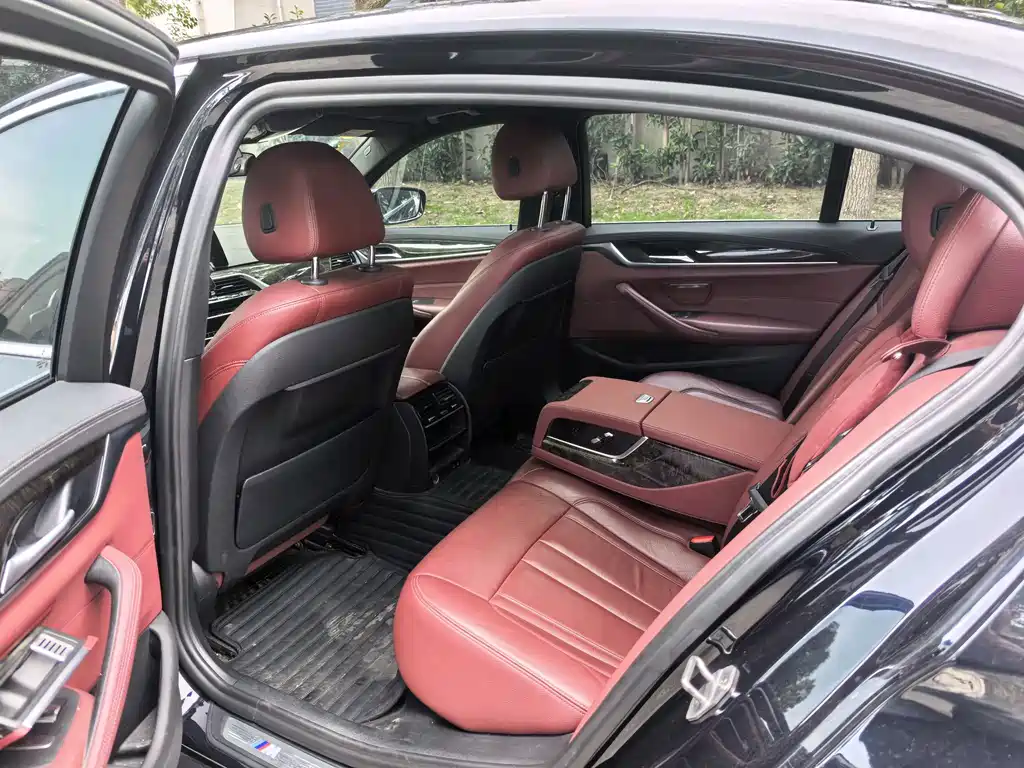 BMW 5 Series 2020