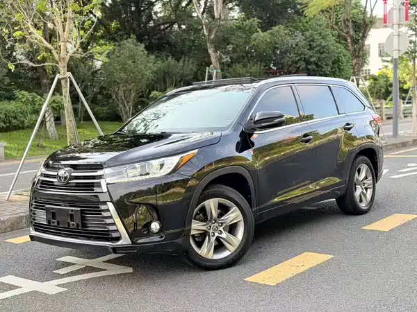 Toyota Highlander 2019