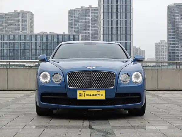Bentley Flying Spur 2017