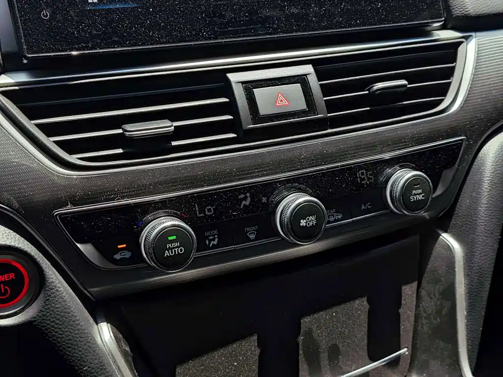 Honda Accord 2022 — фото 15