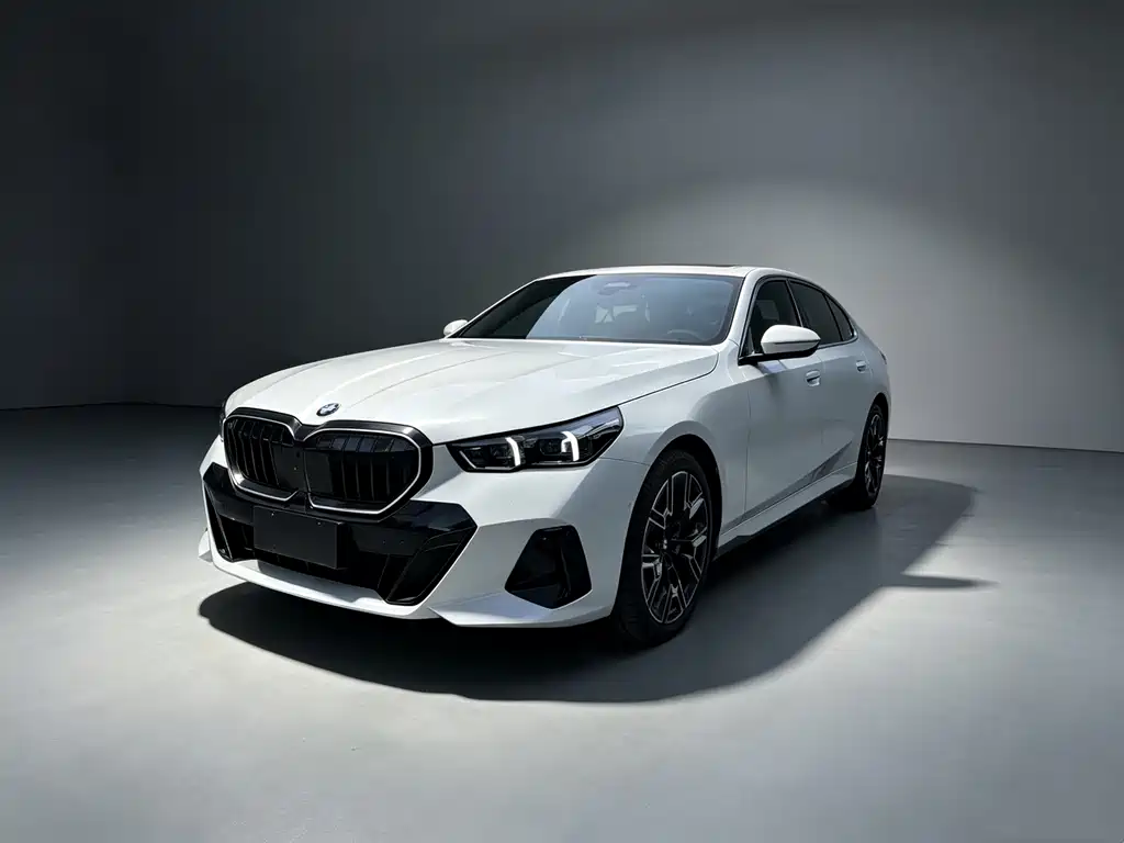 BMW 5 Series 2026