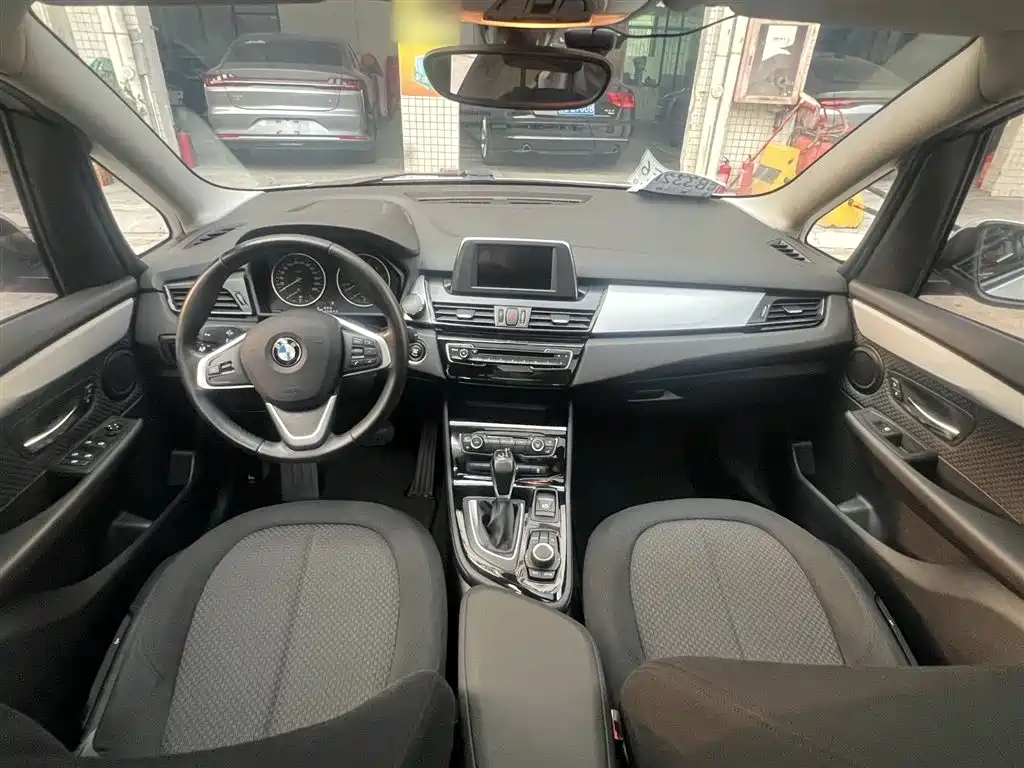 BMW 2 Series Gran Tourer 2016 — фото 14