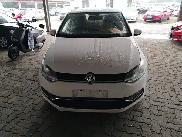 Volkswagen Polo 2016