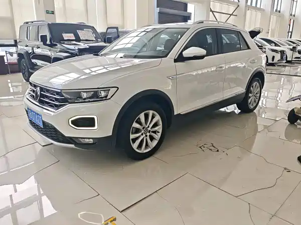 Volkswagen T-Roc 2023
