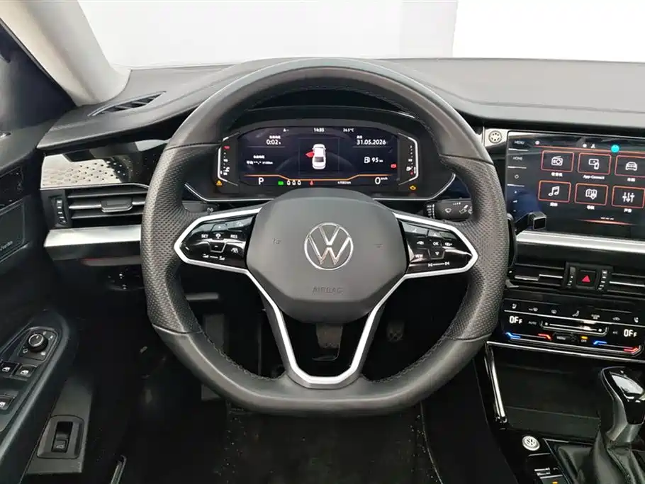 Volkswagen Passat 2023 — фото 15