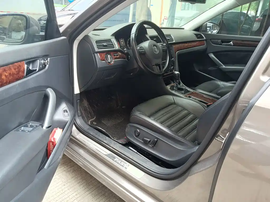 Volkswagen Passat 2012