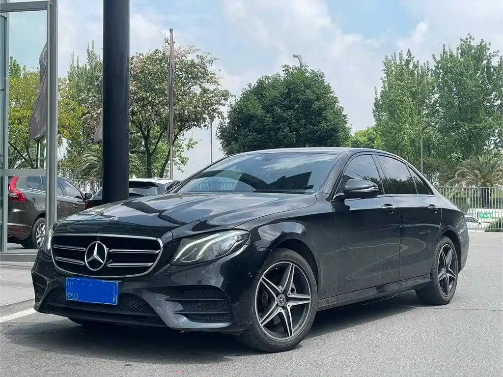 Mercedes-Benz E-Class 2018 — фото 1