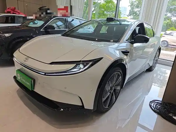 Toyota bZ5 2026