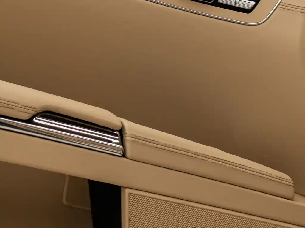 Mercedes-Benz S-Class 2011 — фото 10