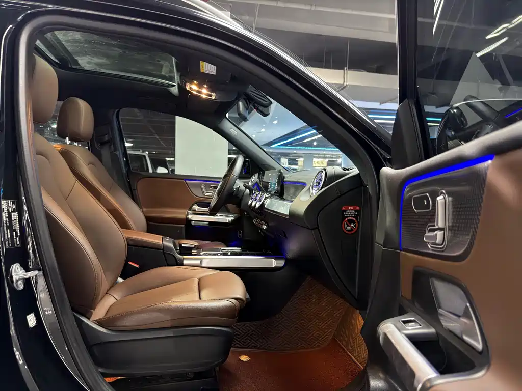 Mercedes-Benz GLB 2023 — фото 12
