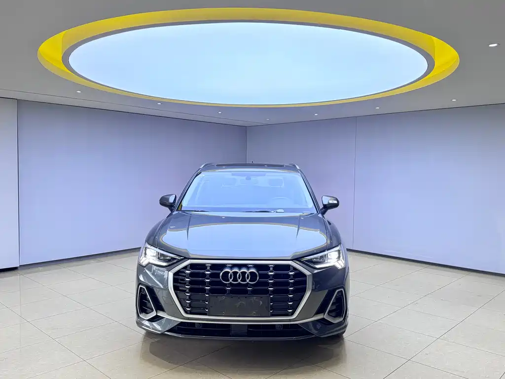 Audi Q3 2023 — фото 2