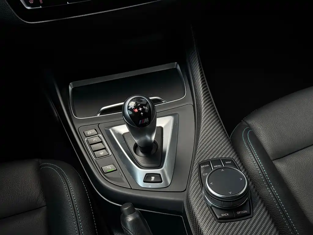 BMW M2 2019 — фото 18