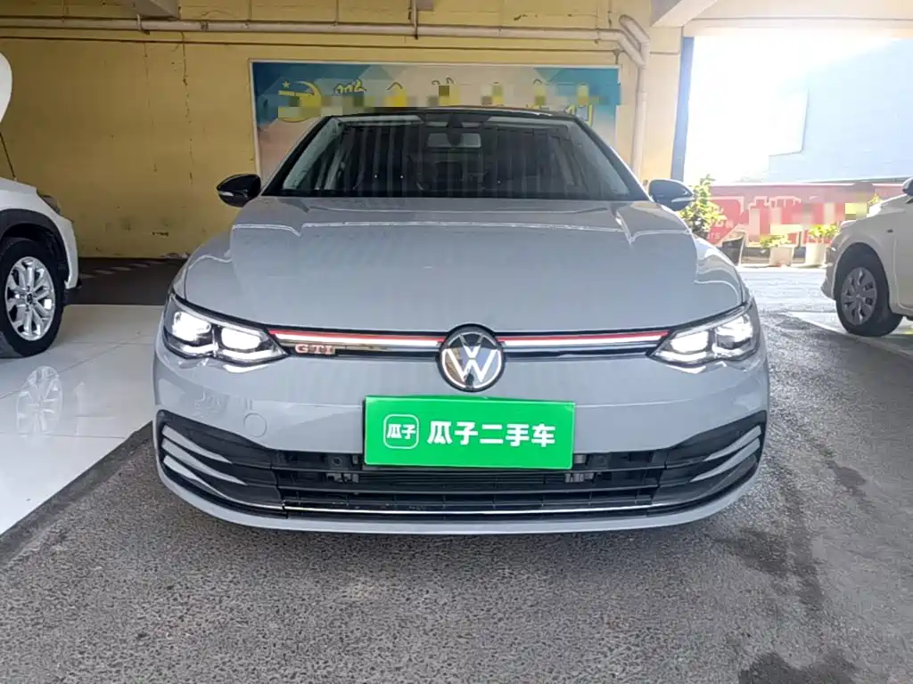 Volkswagen Golf 2023