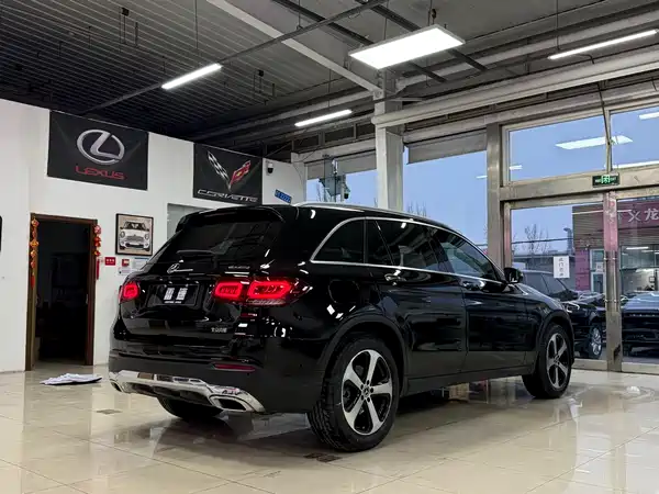 Mercedes-Benz GLC 2022