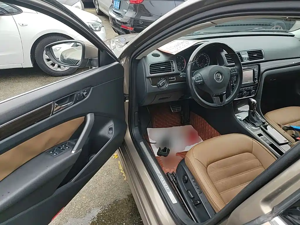 Volkswagen Passat 2015 — фото 12