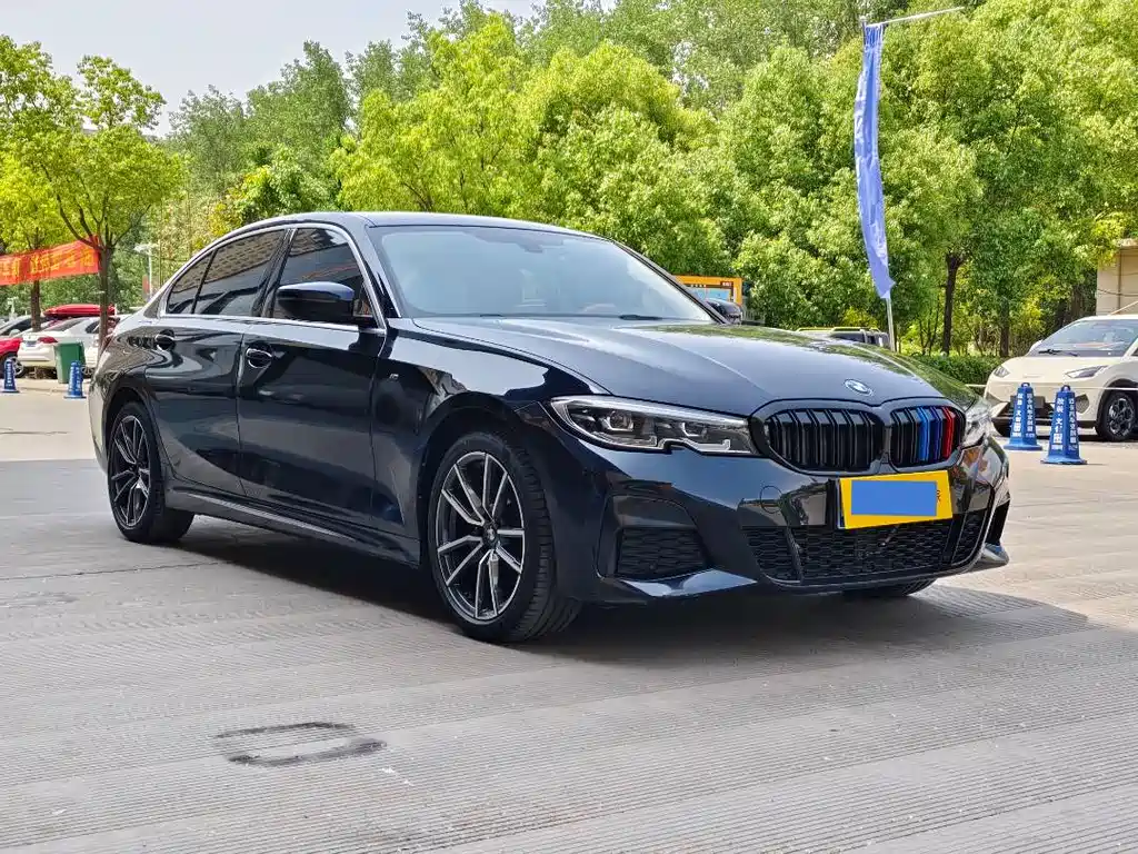 BMW 3 Series 2021