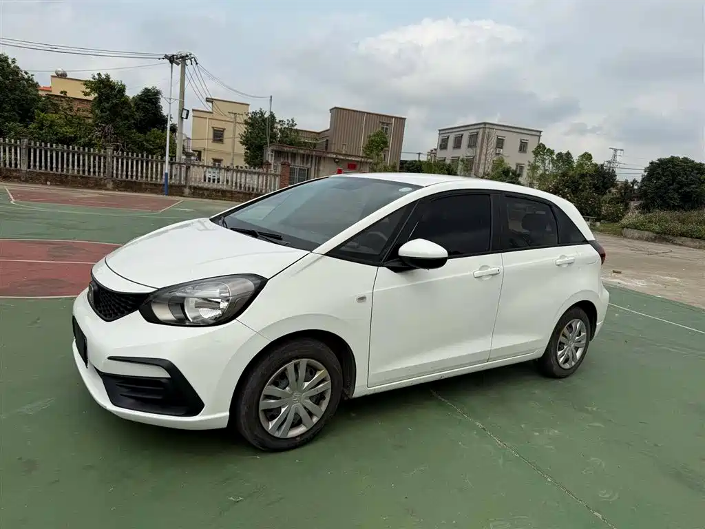 Honda Fit 2023 — фото 1