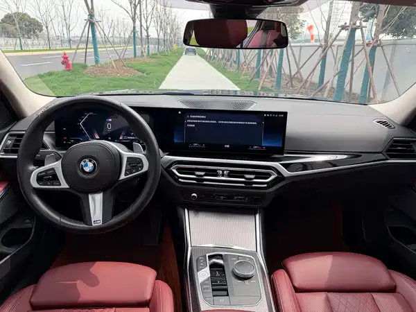 BMW 3 Series 2023