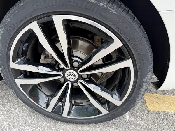 MG MG6 2017