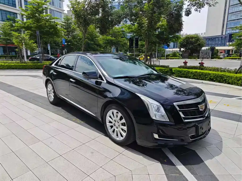 Cadillac XTS 2017 — фото 3