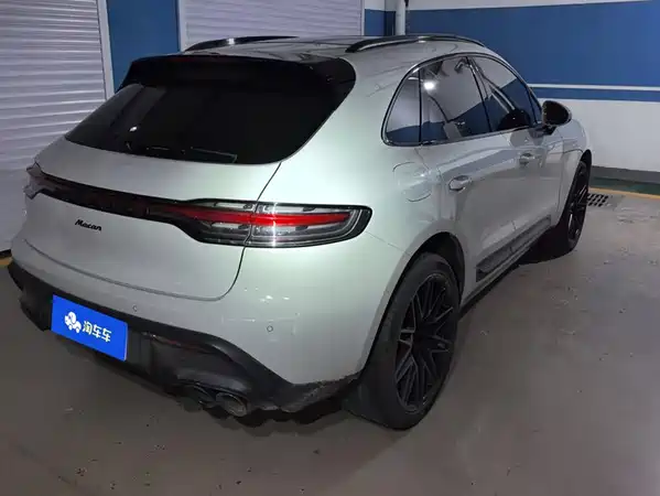 Porsche Macan 2024