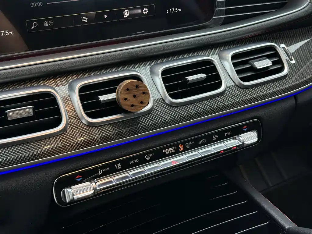 Mercedes-Benz GLE AMG 2021 — фото 19