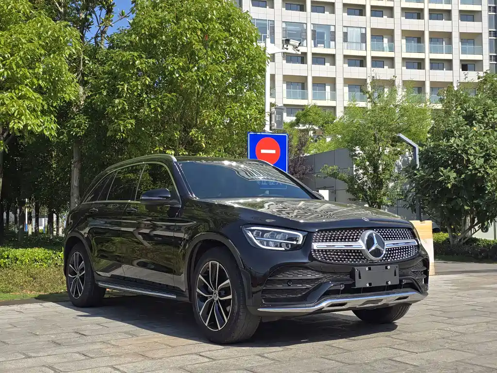 Mercedes-Benz GLC 2021
