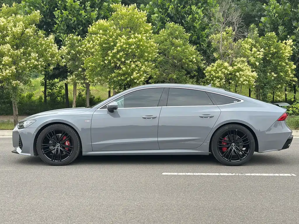 Audi A7 2022 — фото 3