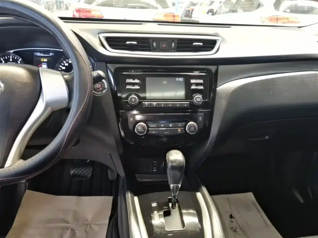 Nissan X-Trail 2014 — фото 13